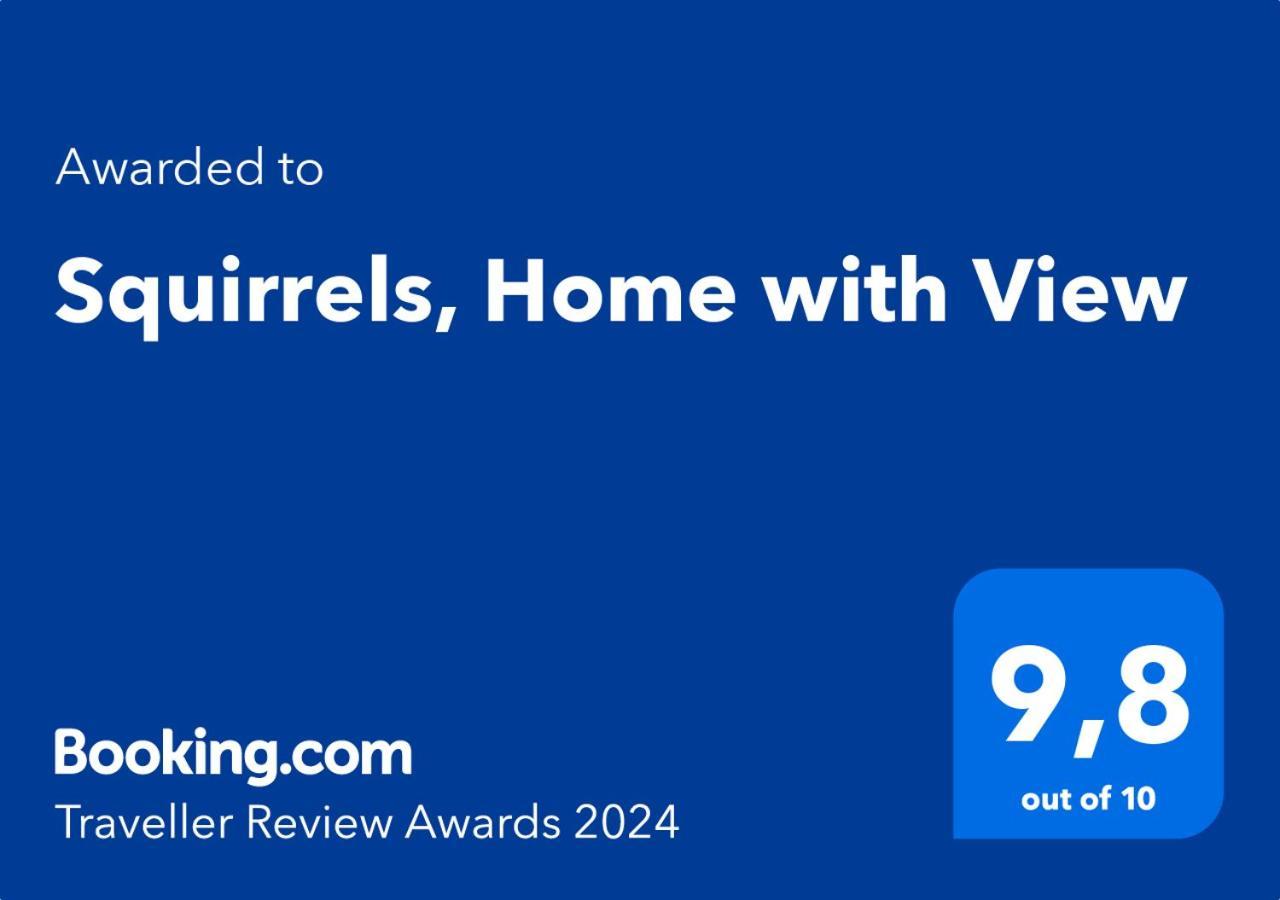 Squirrels, Home With View Metamorfosi  Ngoại thất bức ảnh